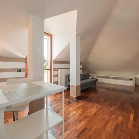 Apartamento I-host - Rogoredo 21 Milão